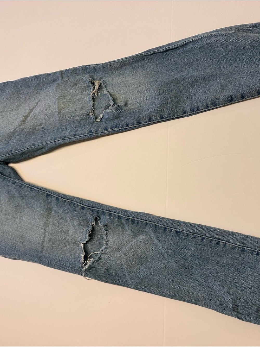 DL1961 Girls Distressed Jeans Size 12 Light Wash Ripped Knee